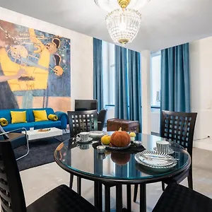 the-music-exclusive-high-end-city-loft-apartment.vienna-besthotels.com/